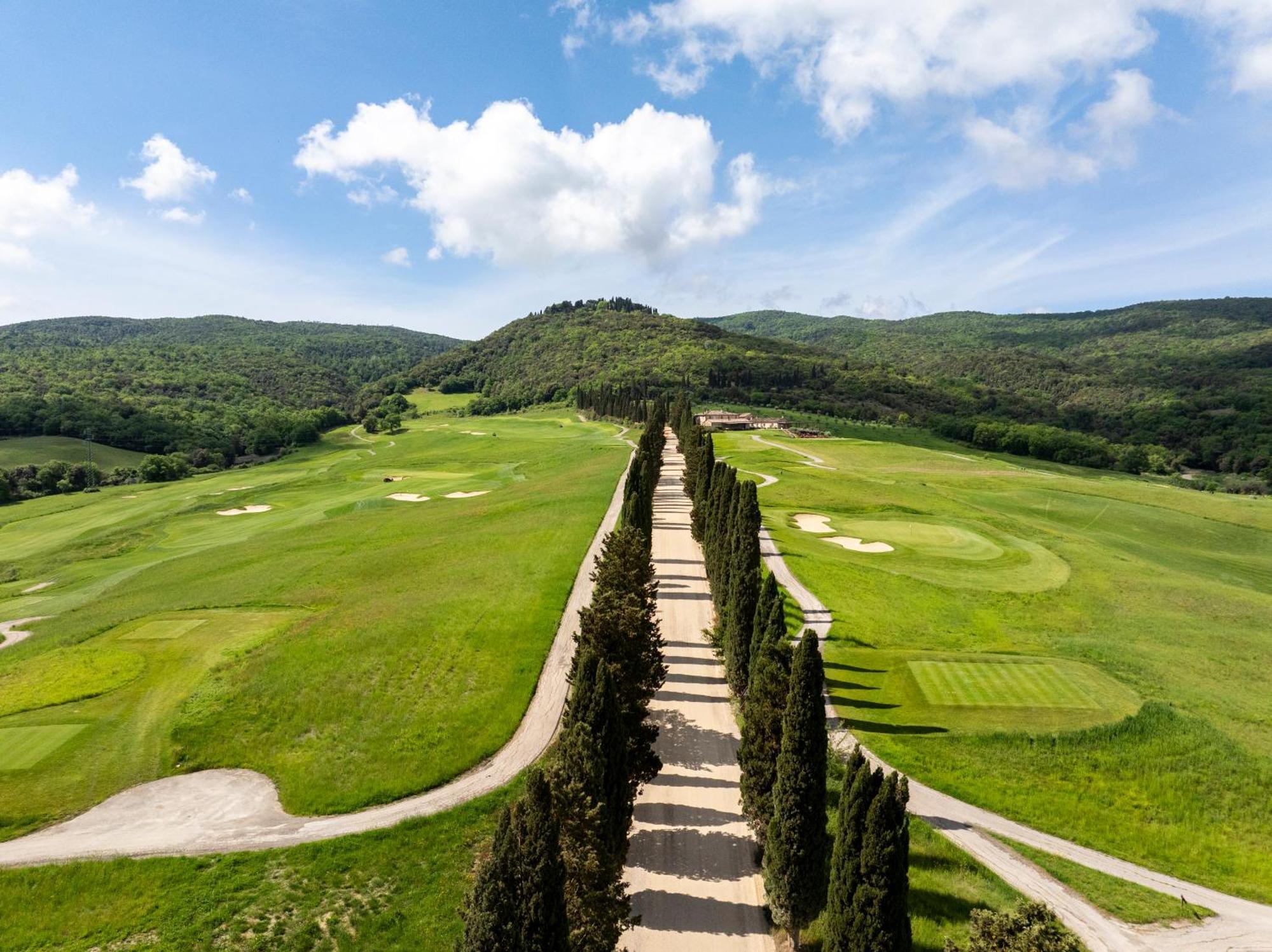 Hotel Rosewood Castiglion Del Bosco Montalcino Exterior foto