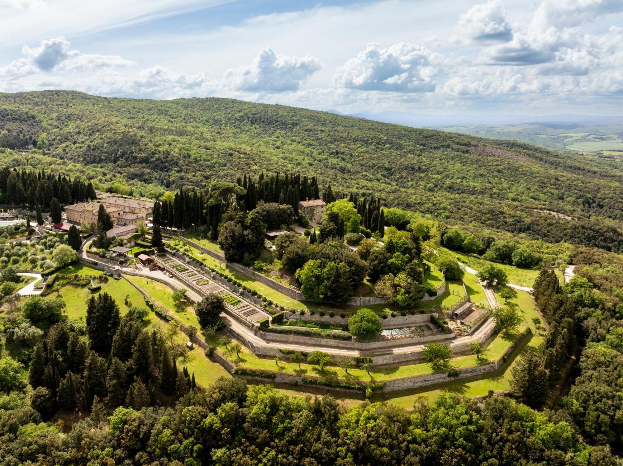 Hotel Rosewood Castiglion Del Bosco Montalcino Exterior foto