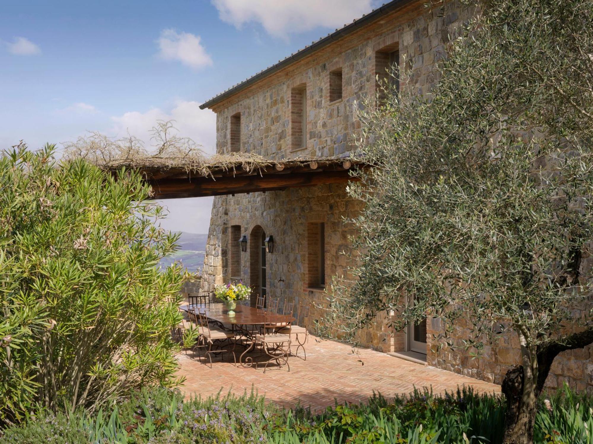 Hotel Rosewood Castiglion Del Bosco Montalcino Exterior foto